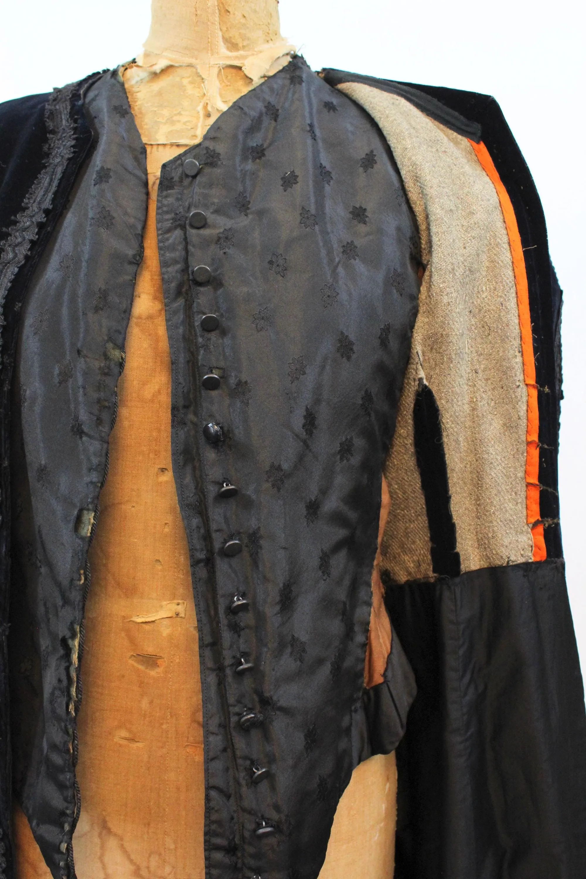 1910 EDWARDIAN velvet TUXEDO COAT small | new fall winter
