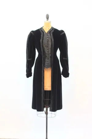 1910 EDWARDIAN velvet TUXEDO COAT small | new fall winter