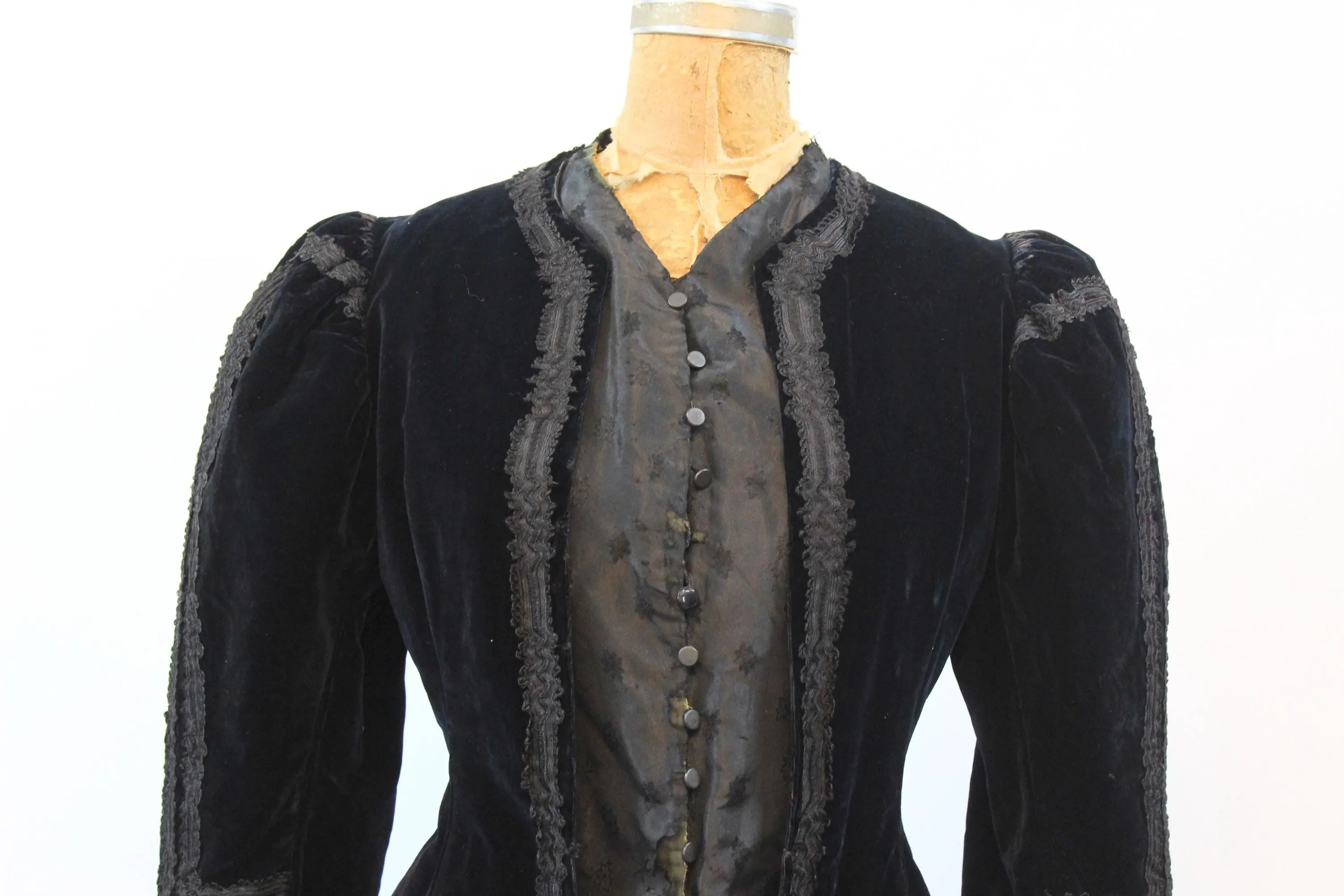 1910 EDWARDIAN velvet TUXEDO COAT small | new fall winter