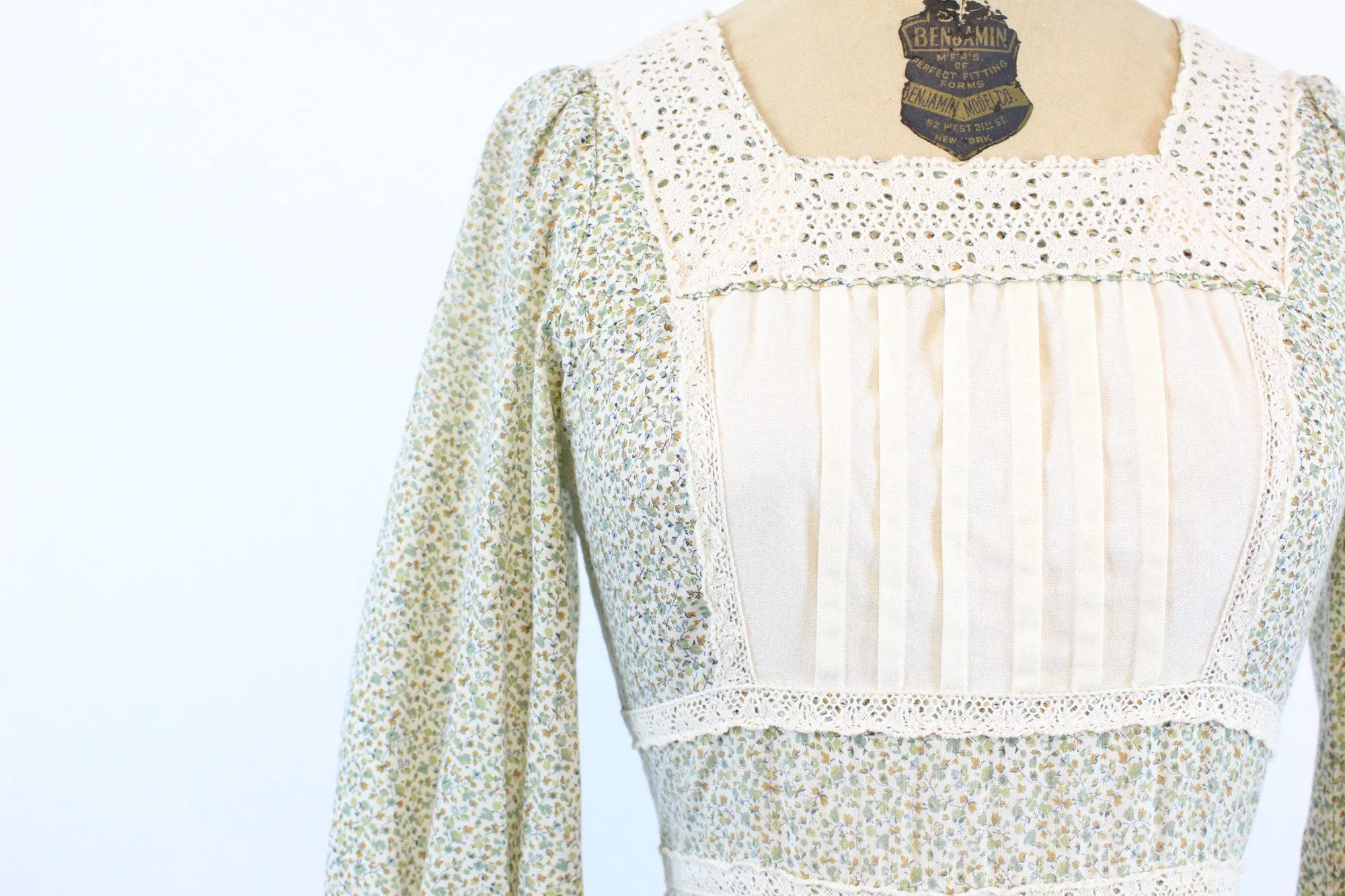 1970s GUNNE SAX cotton FLORAL maxi dress xs  | new spring