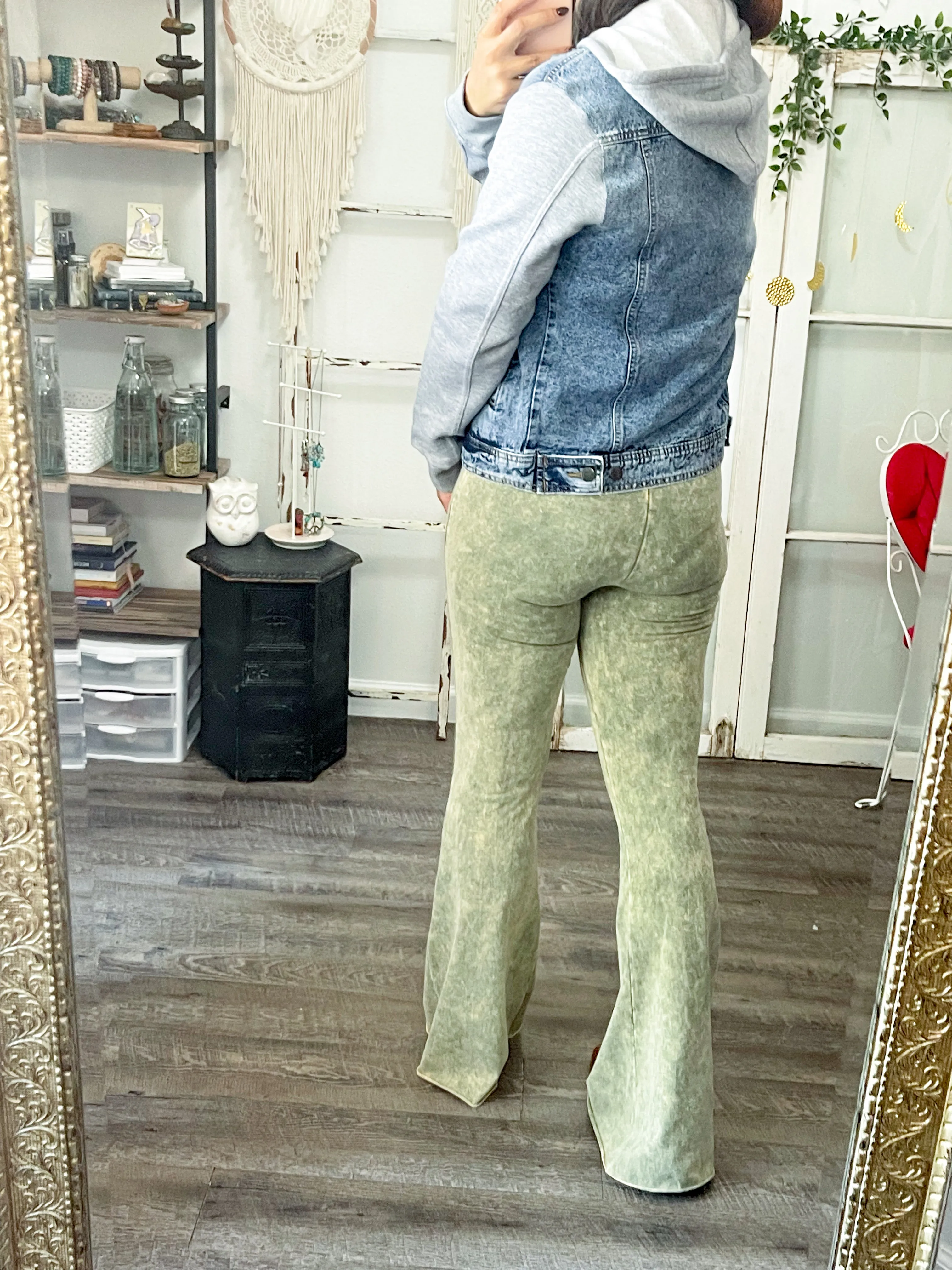 Acid Wash Flares with Yoga Band