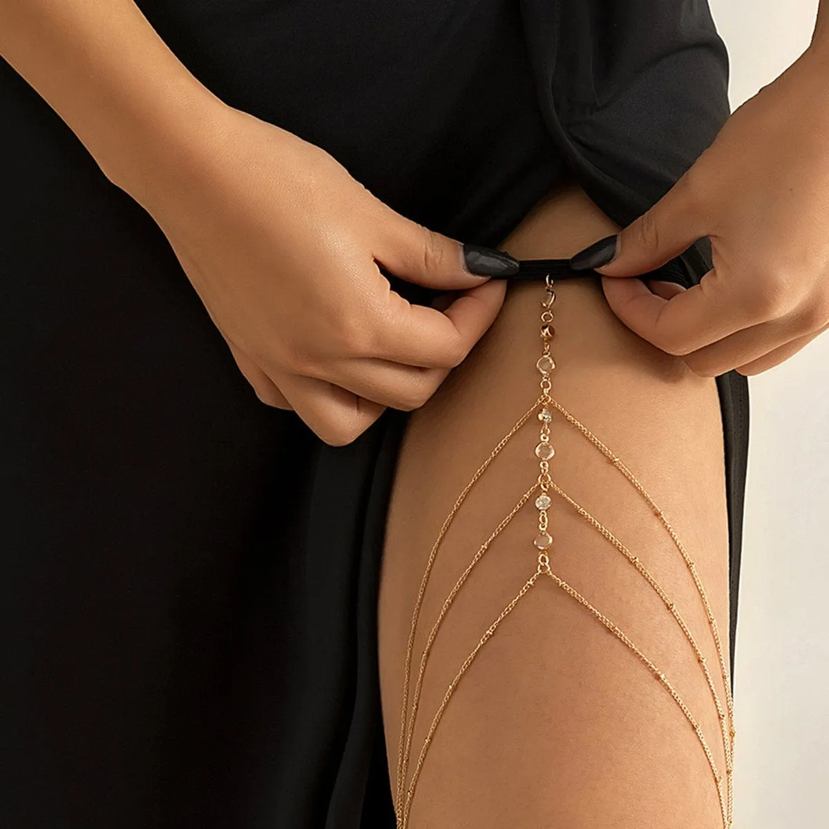 Bohemian Layered Rhinestone Inlaid Elastic Saturn Thigh Leg Chain