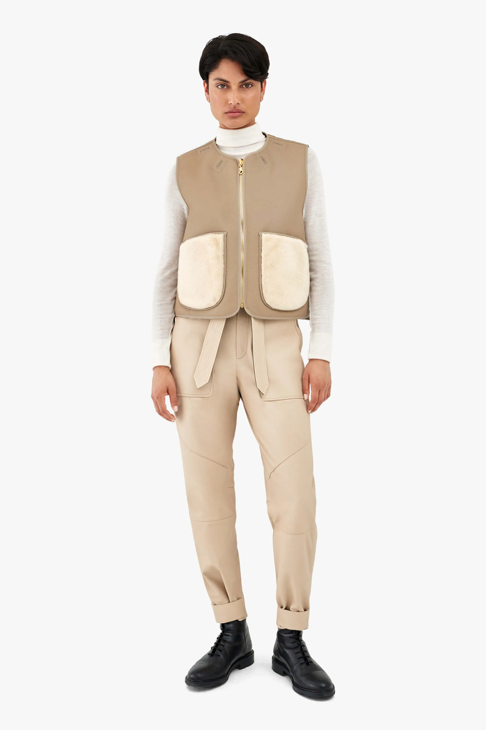 Cropped Aviator Shearling Vest - Fawn / Blush