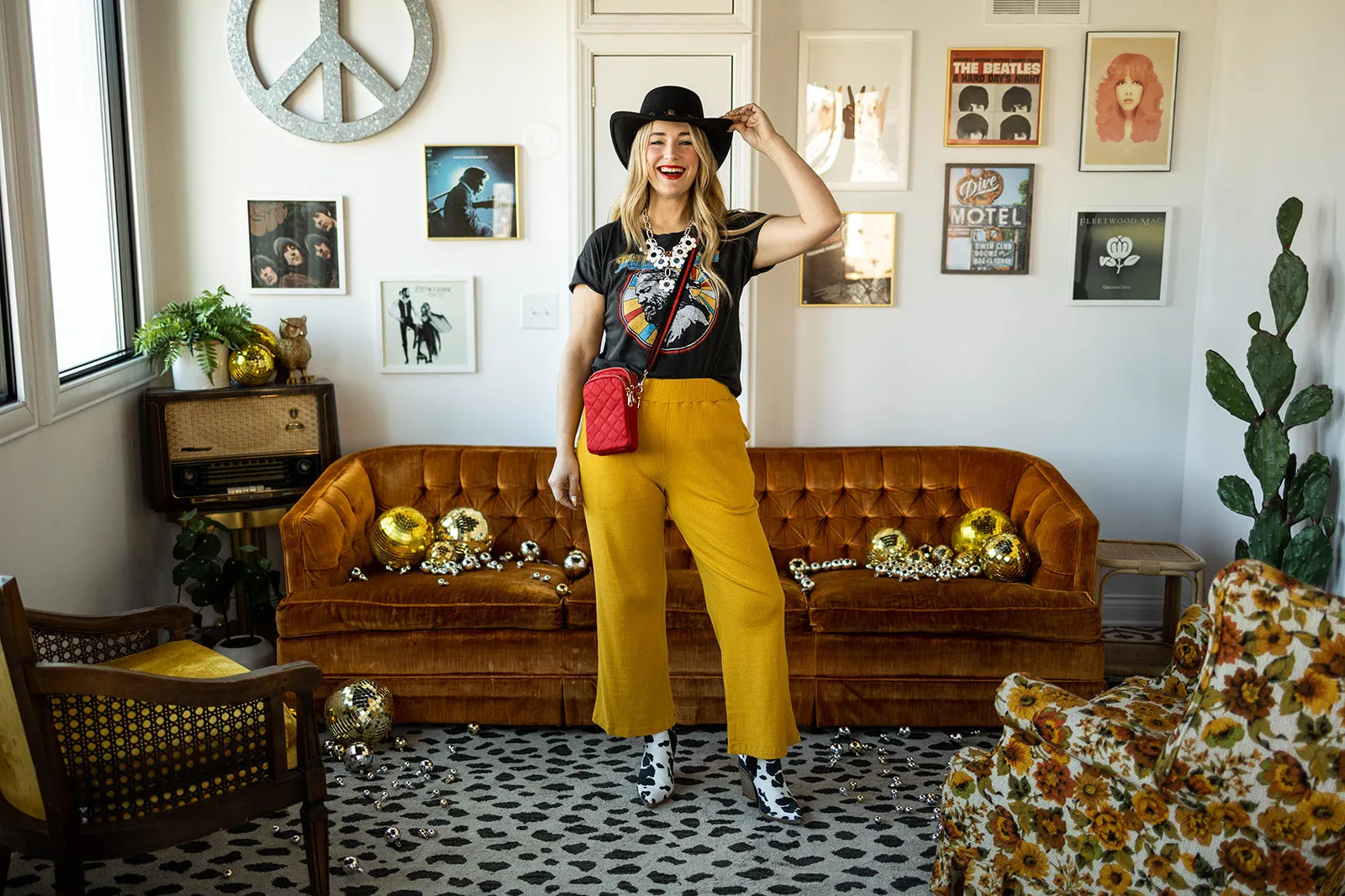 echo pant in gold