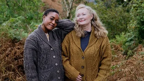 Echoes from Laine : 24 Modern Knits Inspired by Iconic Women