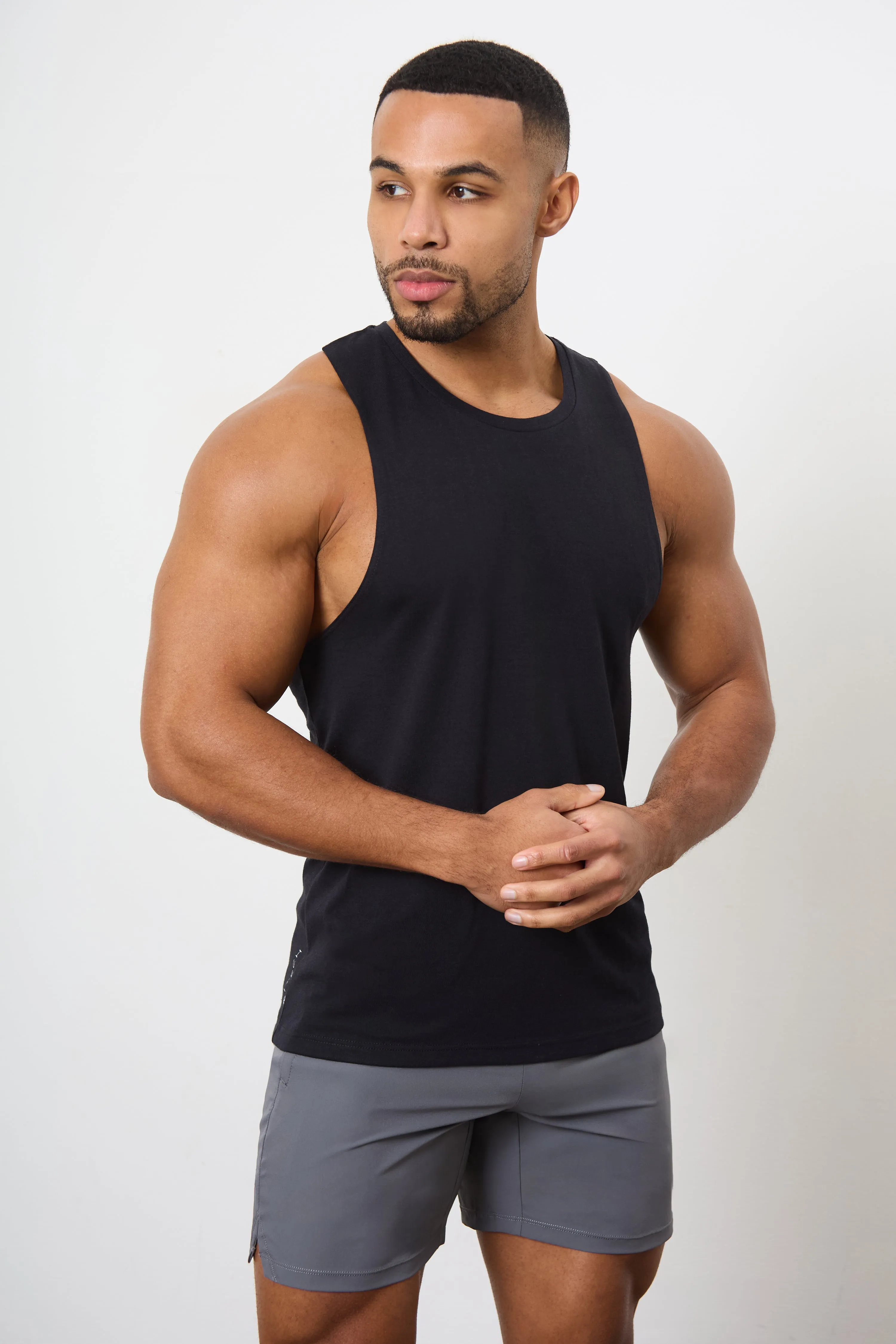 Essential Training Vest in Black