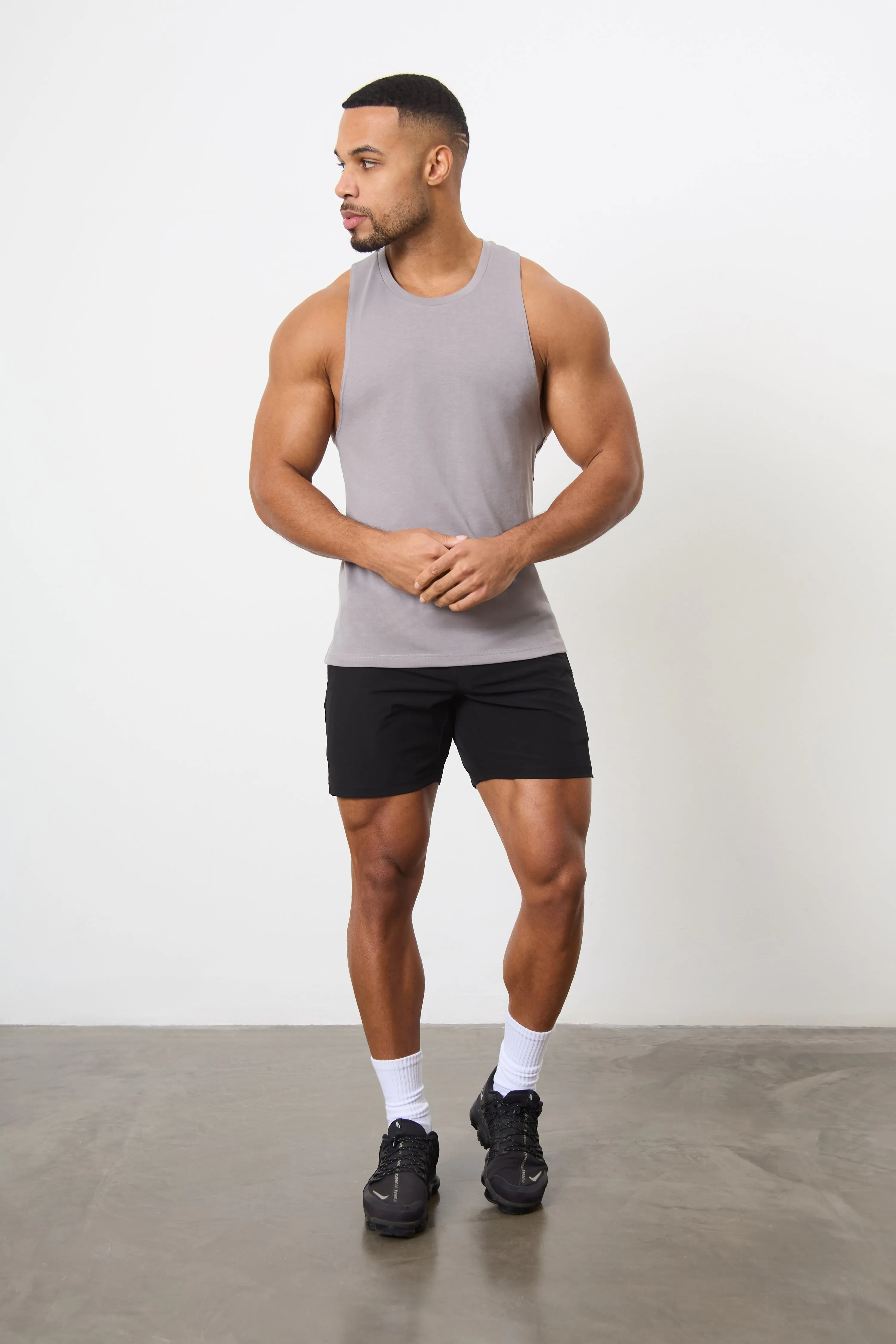 Essential Training Vest in Mid Grey