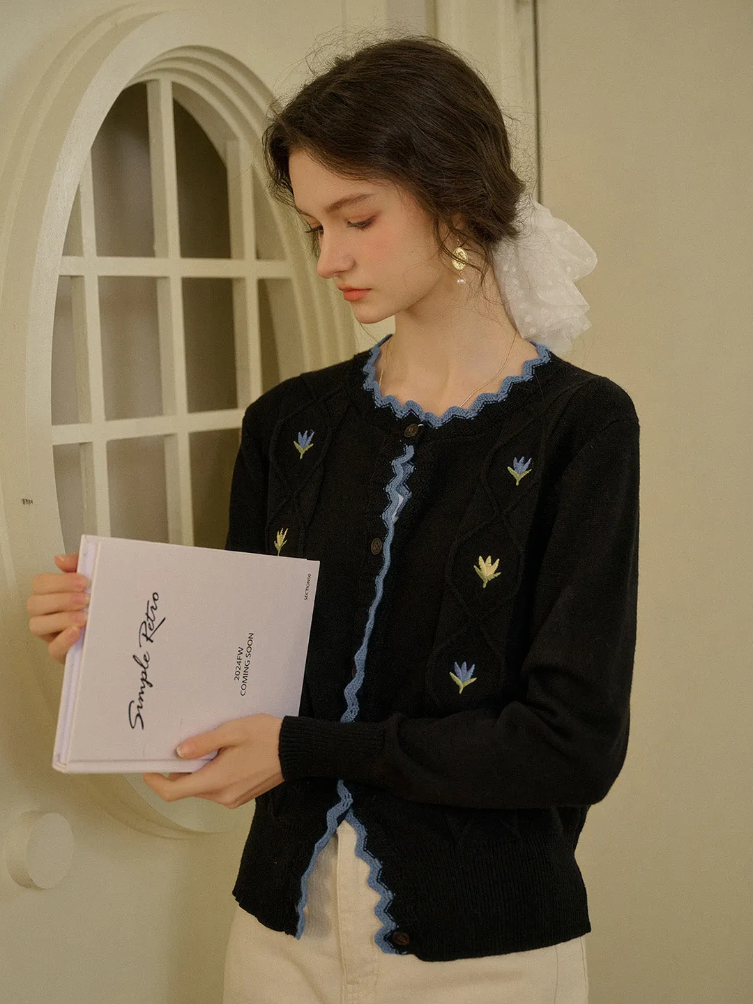 【Final Sale】Quincy Standing Collar Colour-Crossing Lace Embroidery Cardigan