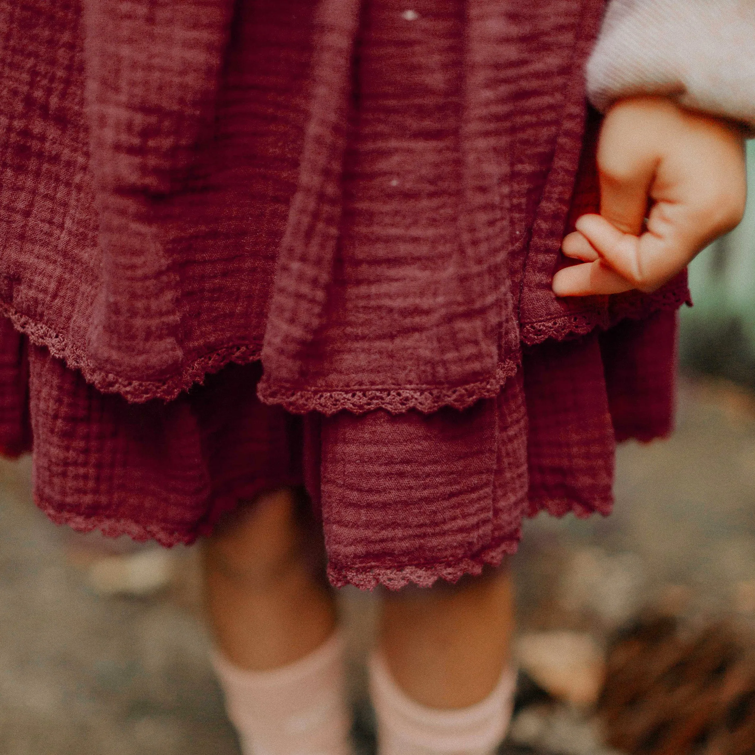 Jupe rouille en mousseline à volants étagés, enfant || Rust skirt in muslin with tiered ruffles, child