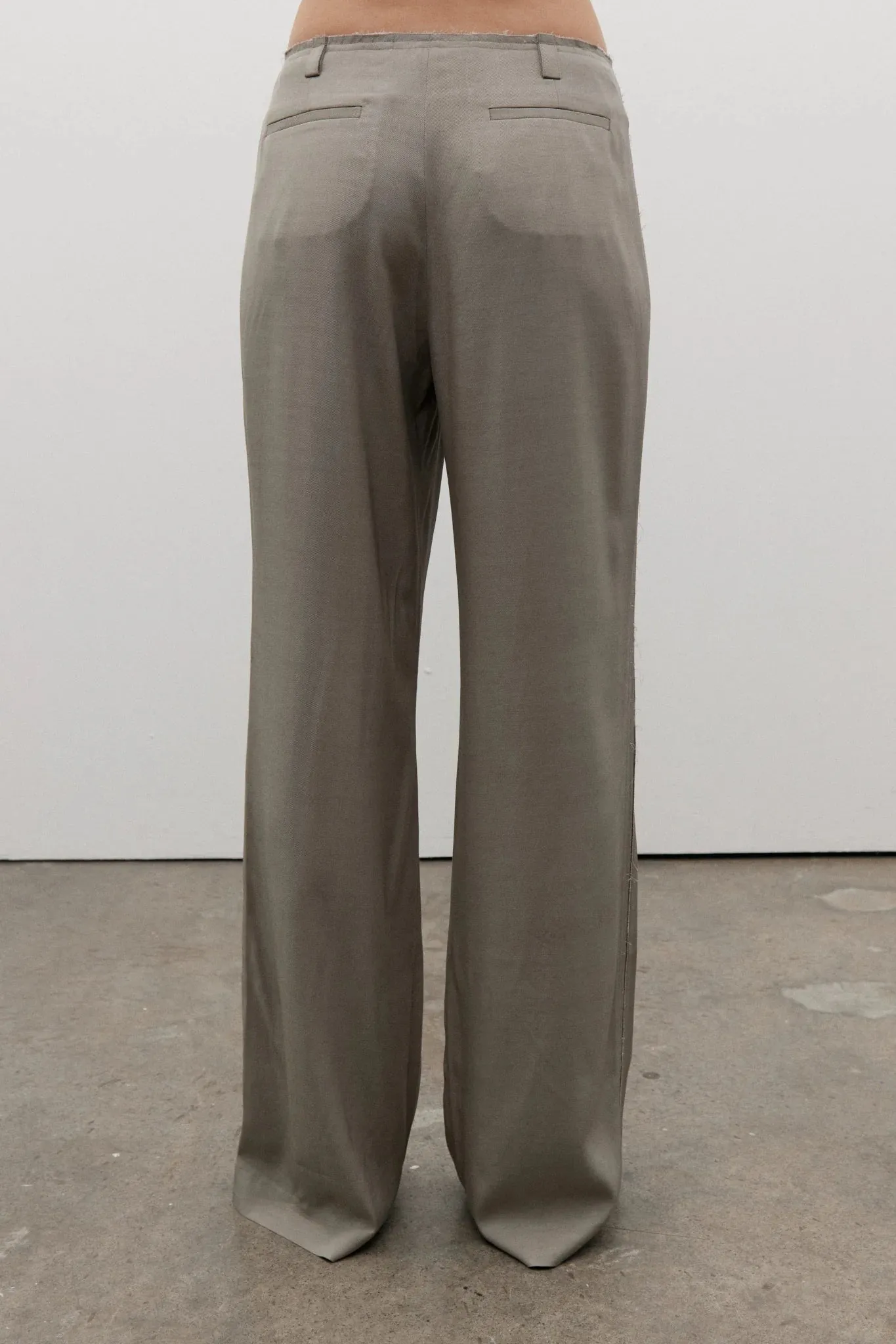 LUCIA PANT