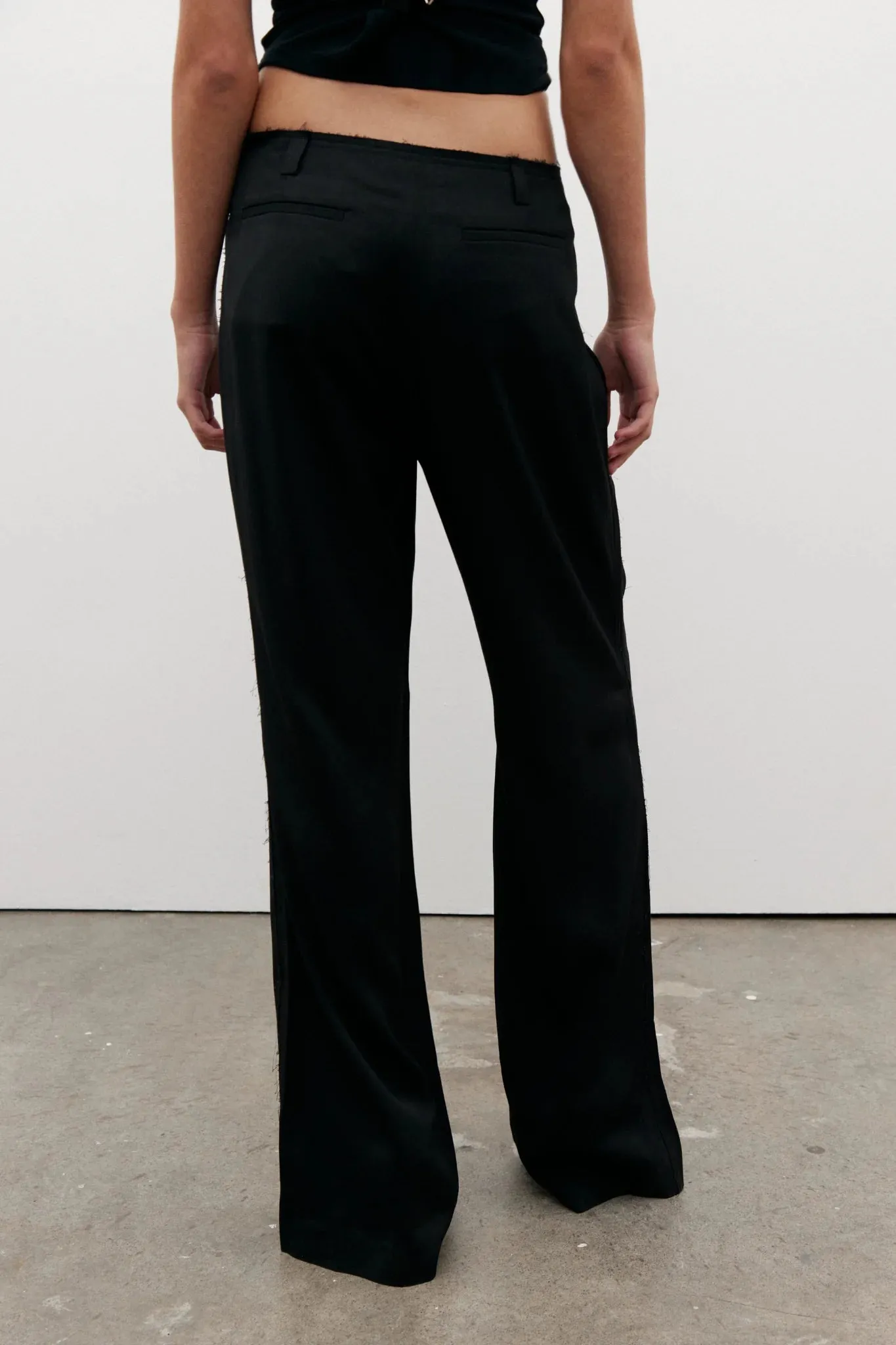 LUCIA PANT