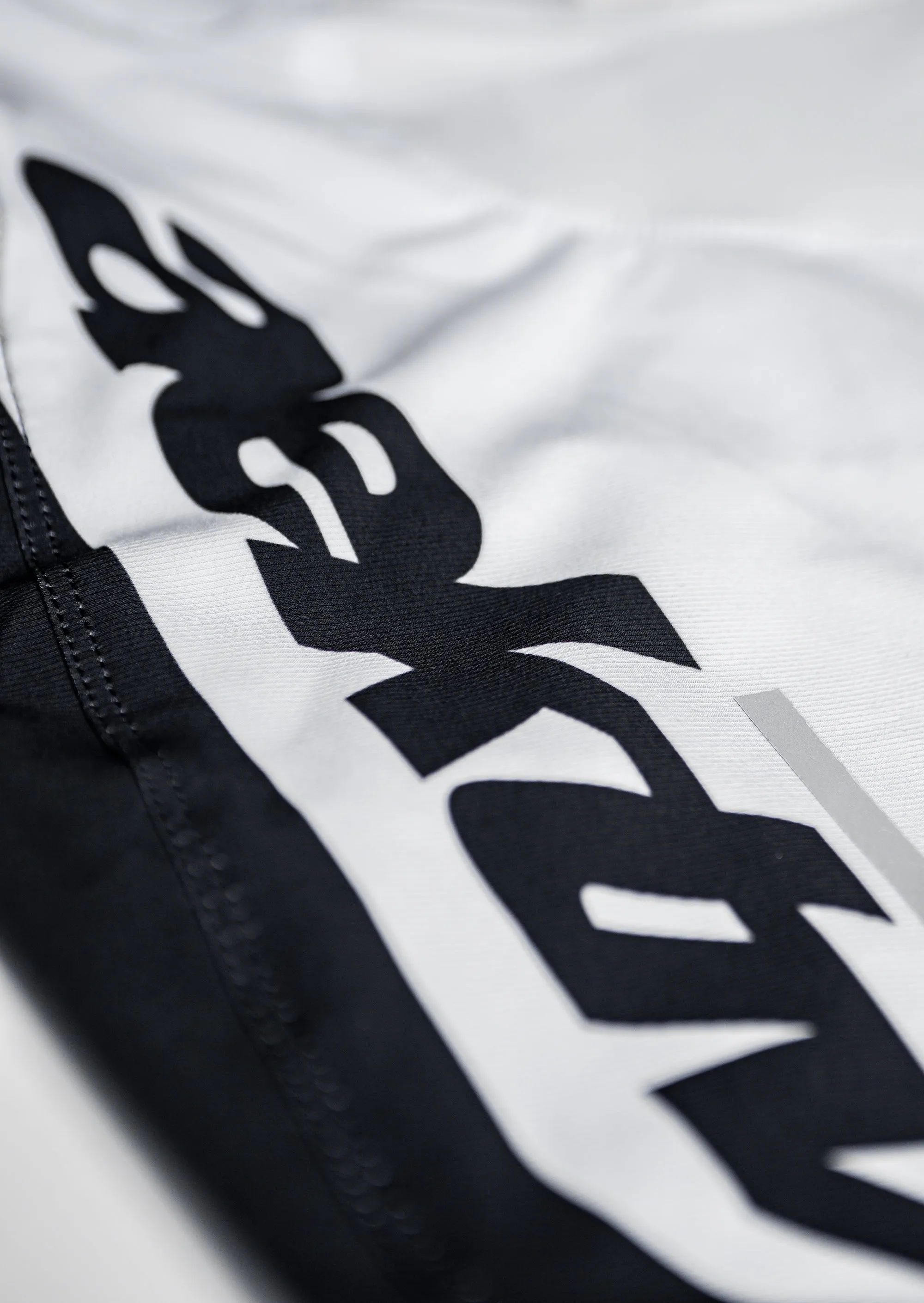NOVA Black / White Pants