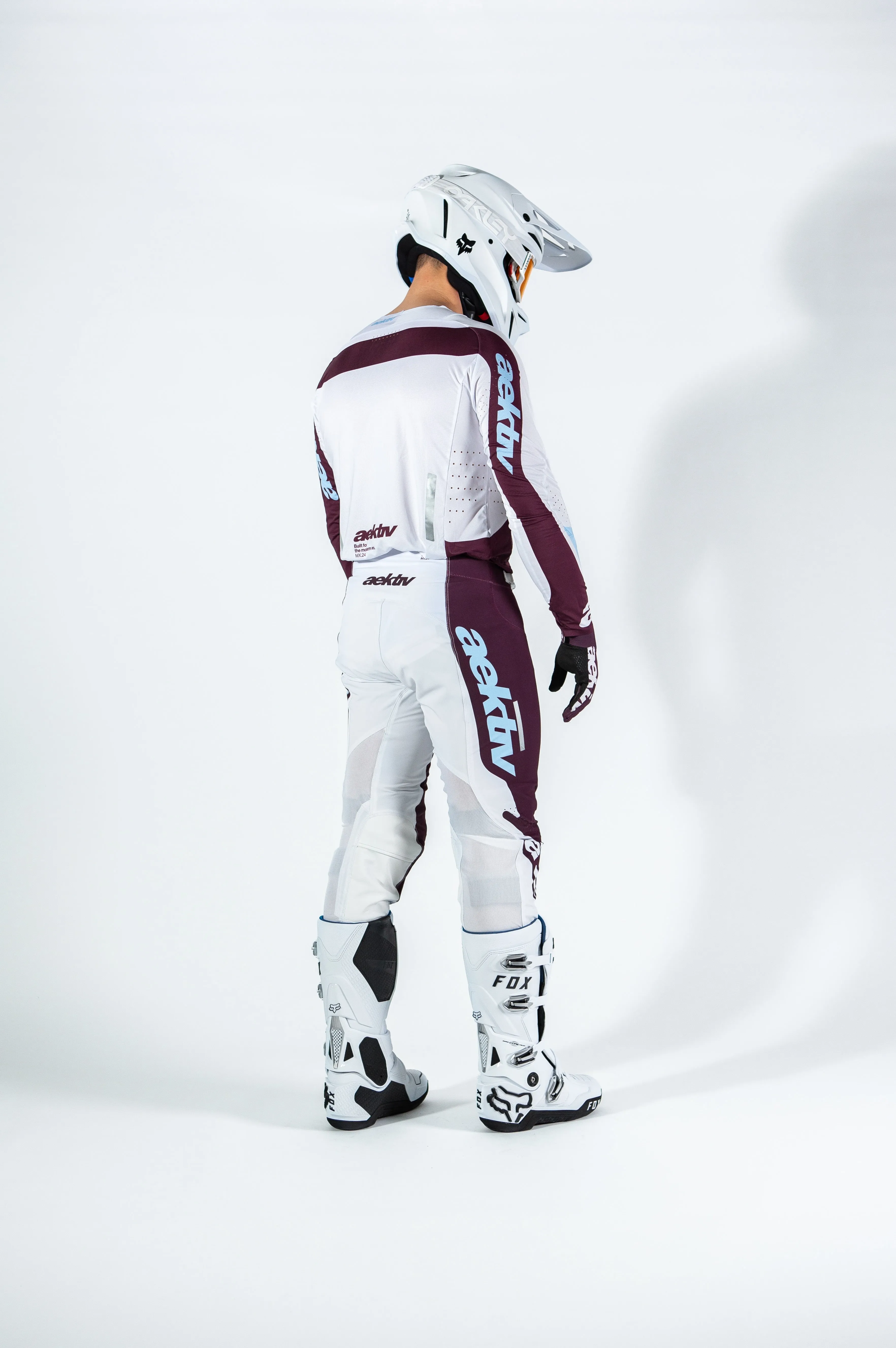 NOVA White / Plum Pants