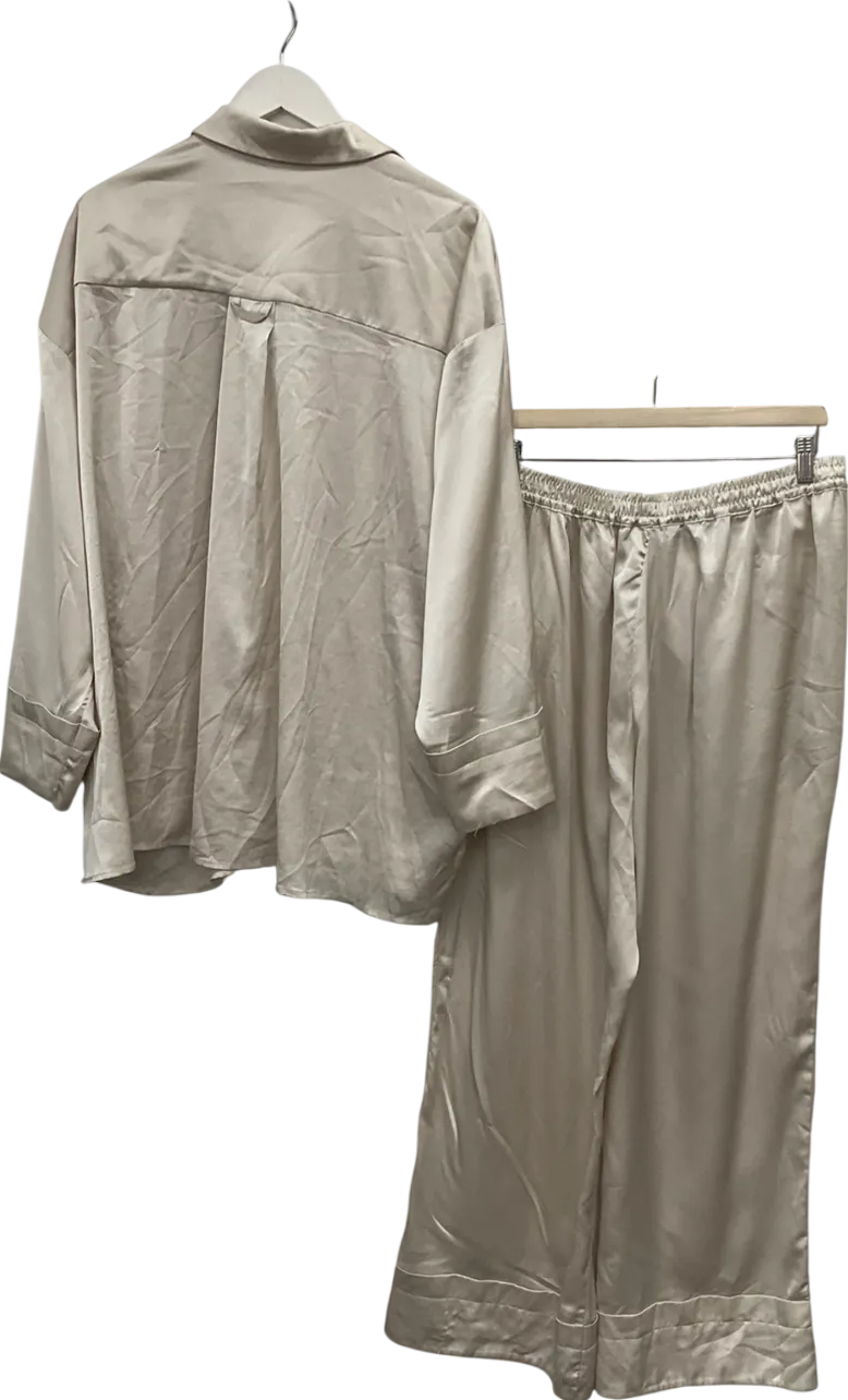 Primark Cream Satin Long Sleeve Shirt Pyjama Set UK M/L