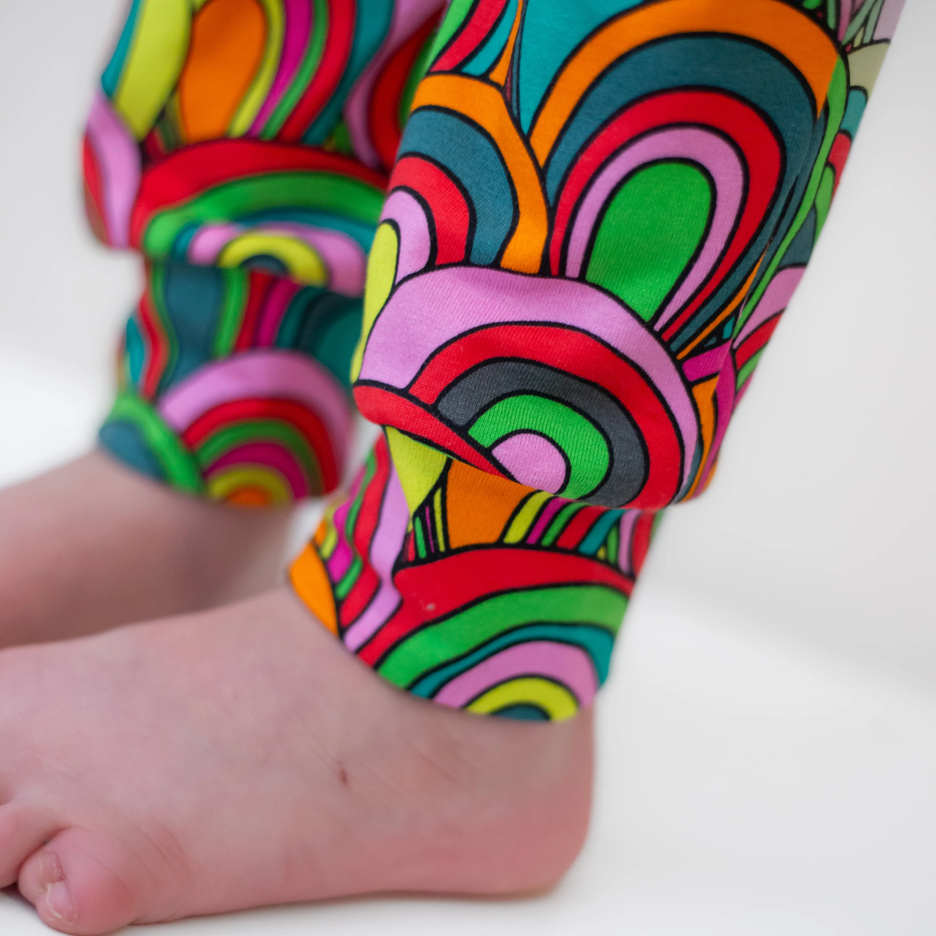 Retro Rainbow print Leggings
