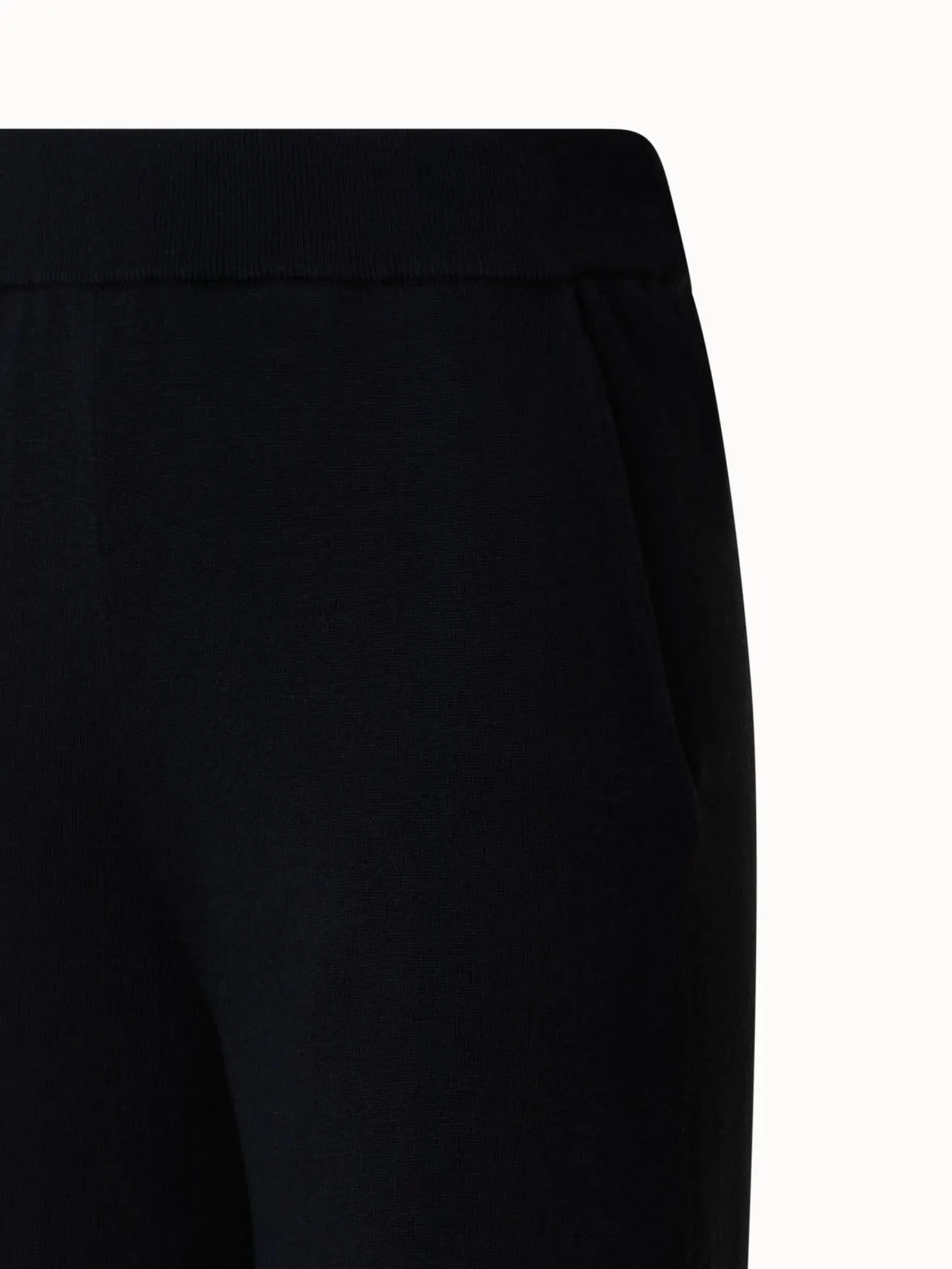 Straight Wool Stretch Knit Pants