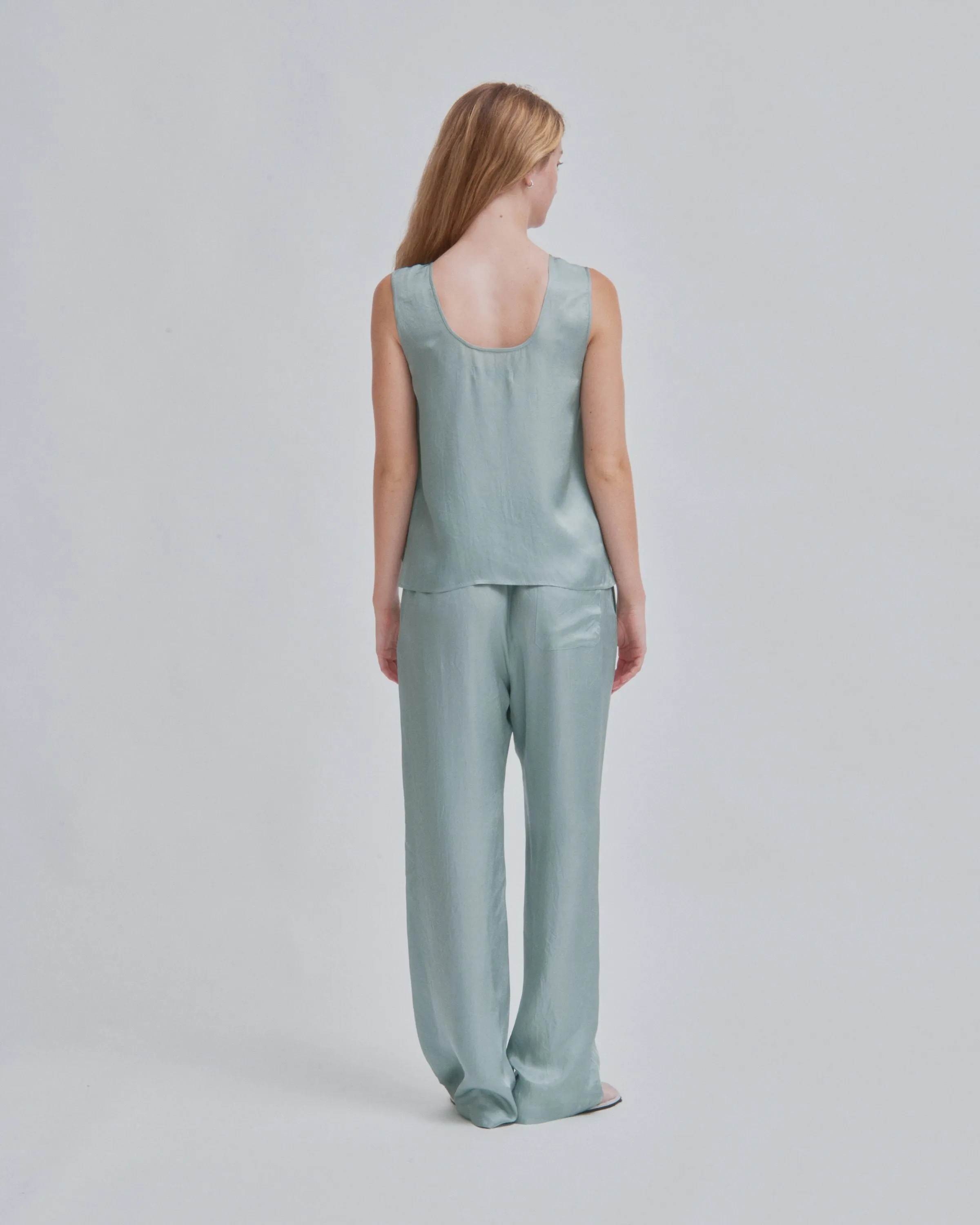 U-Neck Tank in Sea Foam