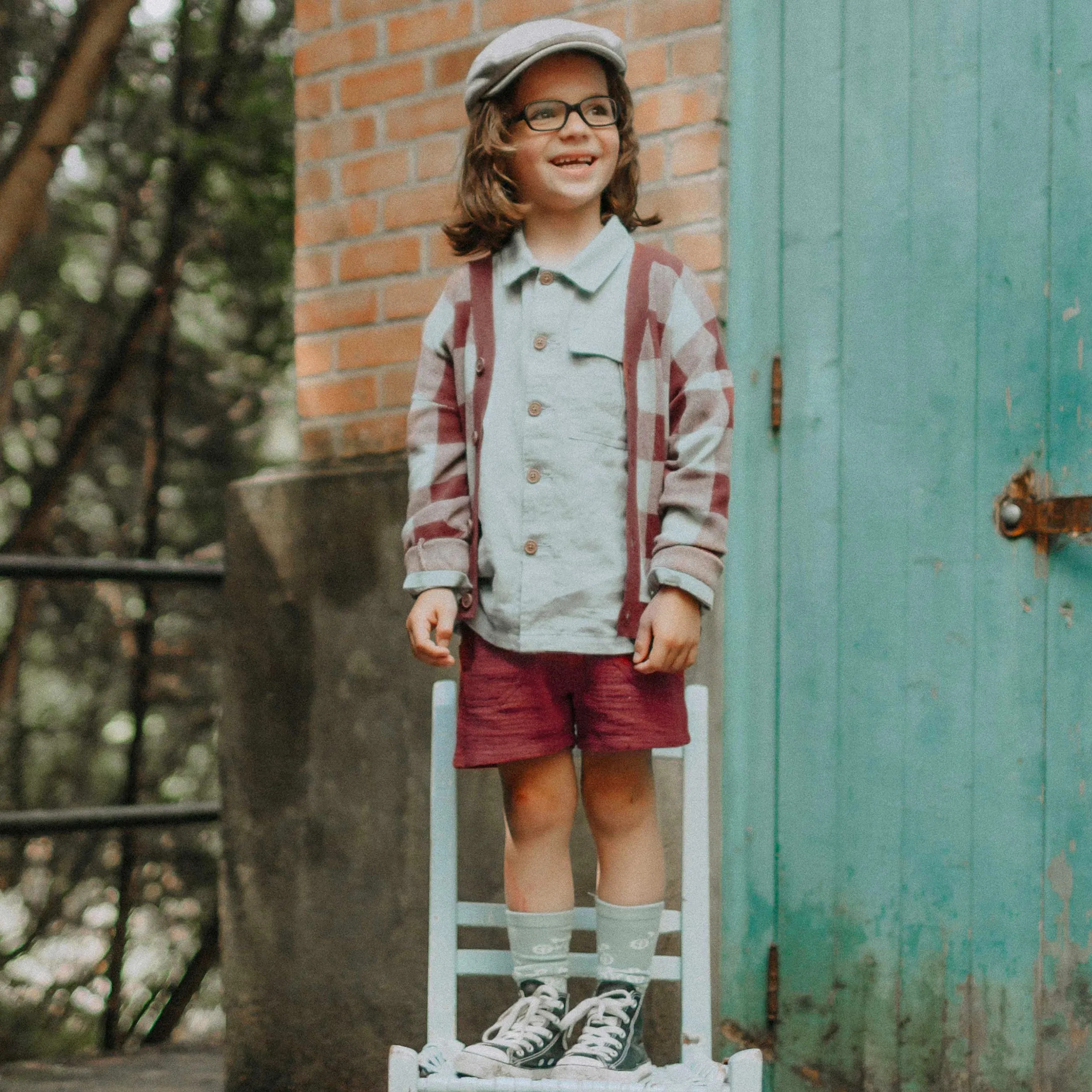 Veste de maille à carreaux bleu et rouille, enfant || Blue and rust plaid knit vest, child