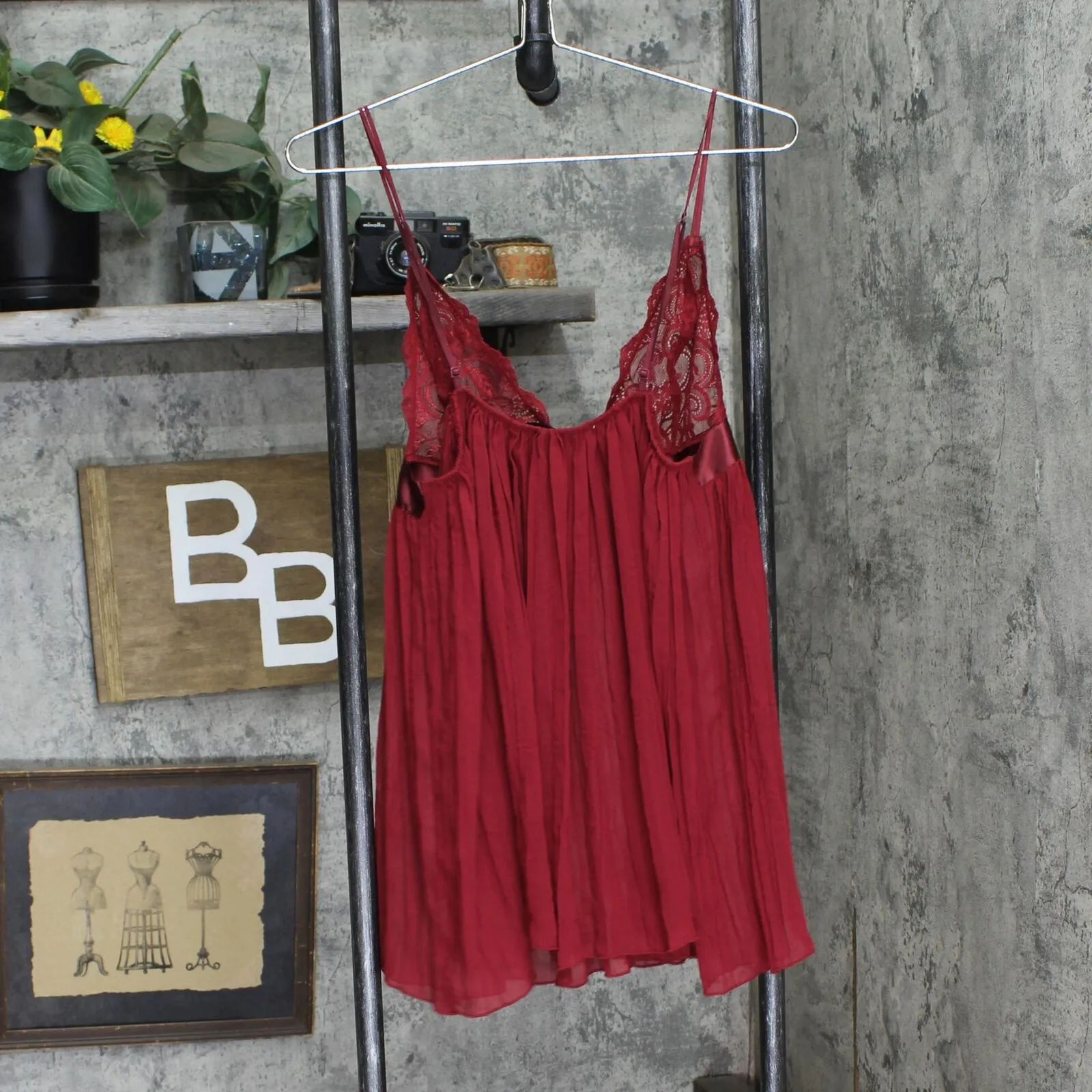 Victoria's Secret Womens Pleated Ribbon Lace Cami Red See Measurements